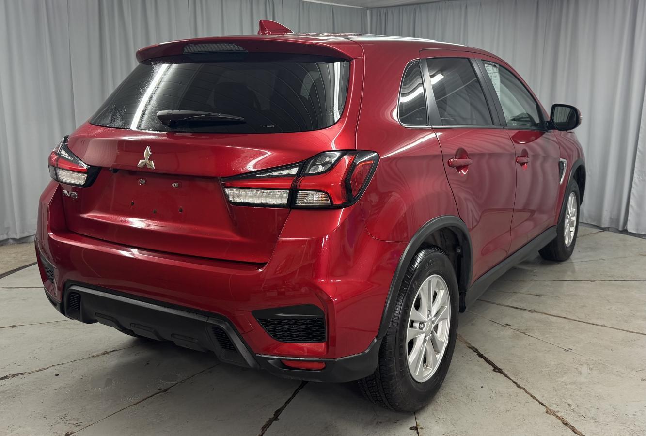 Mitsubishi RVR 2023