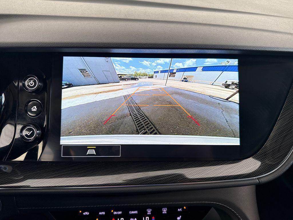 Buick Envision 2023
