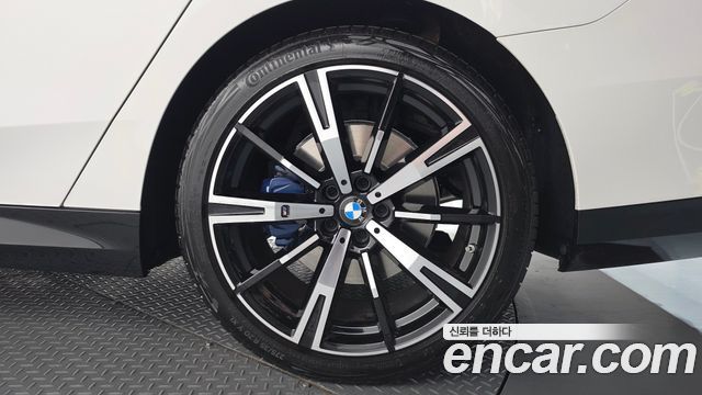 BMW 5 серии 2025
