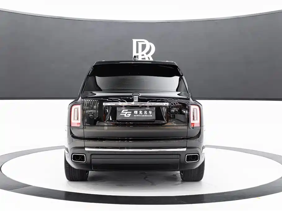 Rolls-Royce Cullinan 2024