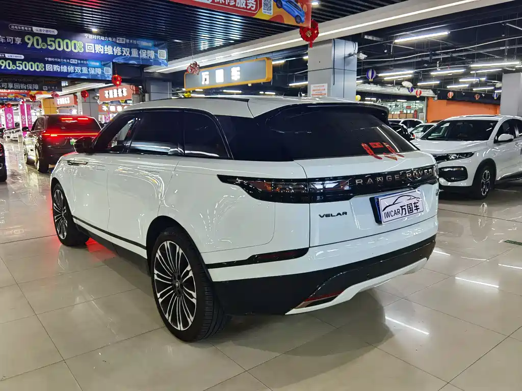 Land Rover Range Rover Velar 2024