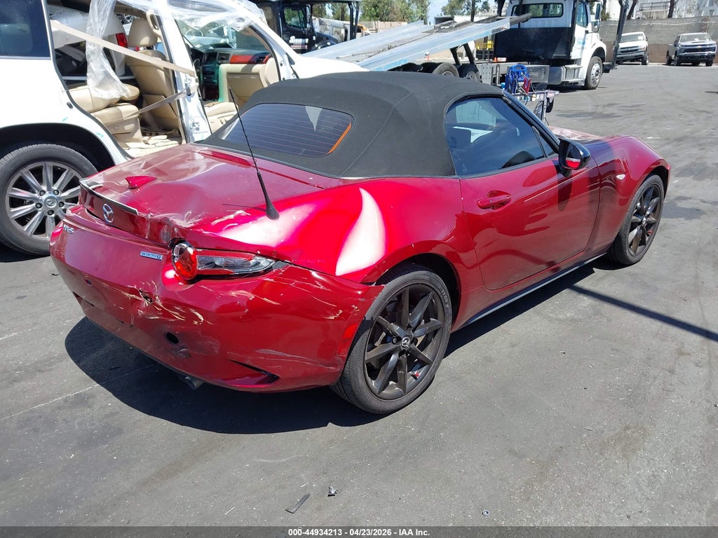 Mazda MX-5 2021
