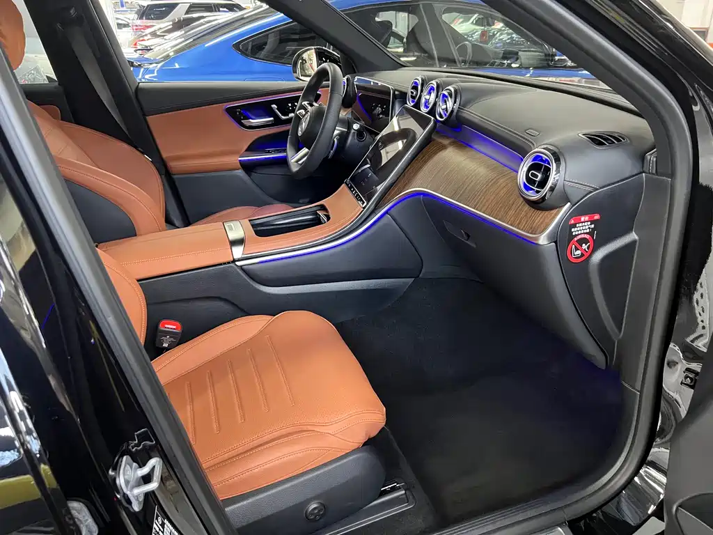 Mercedes-Benz GLC 2024
