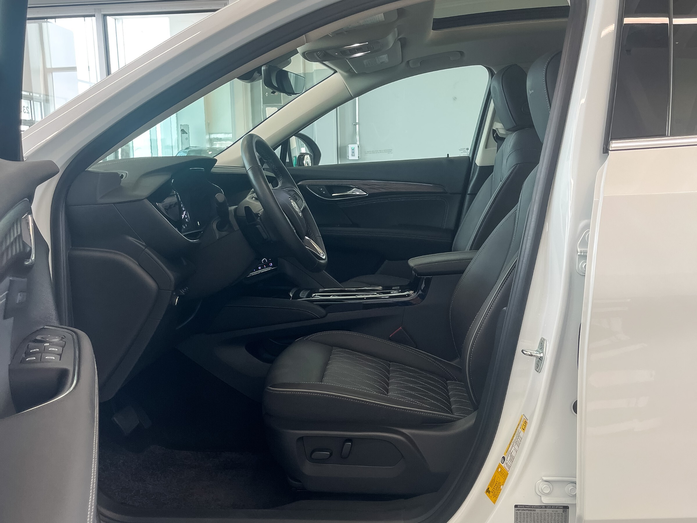 Buick Envision 2023