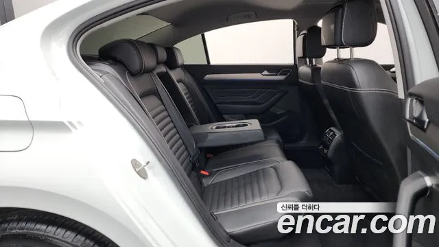 Volkswagen Passat 2021