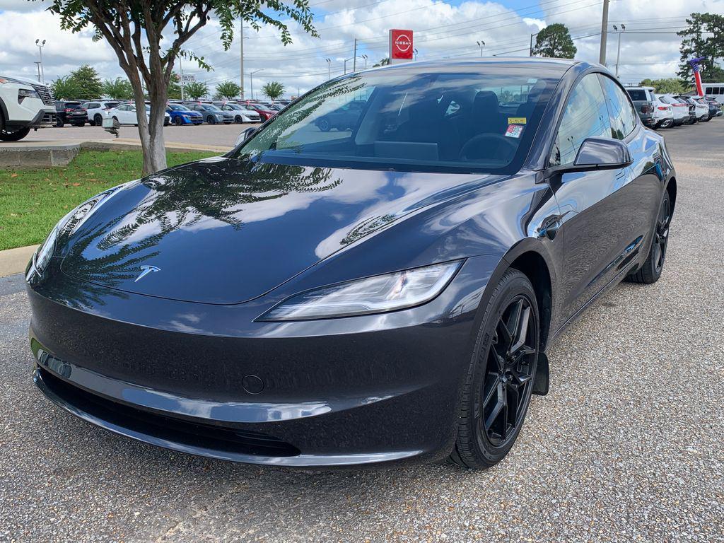 Tesla Model 3 2025