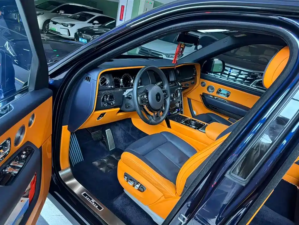 Rolls-Royce Cullinan 2022