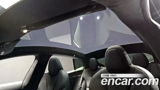 Tesla Model S 2023