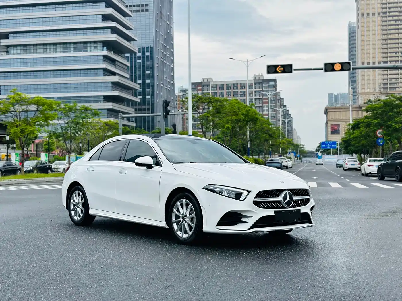 Mercedes-Benz A-Класс 2021