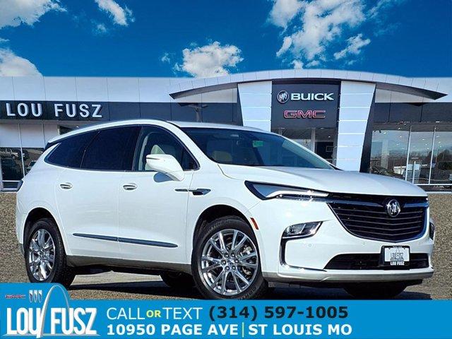 Buick Enclave 2023