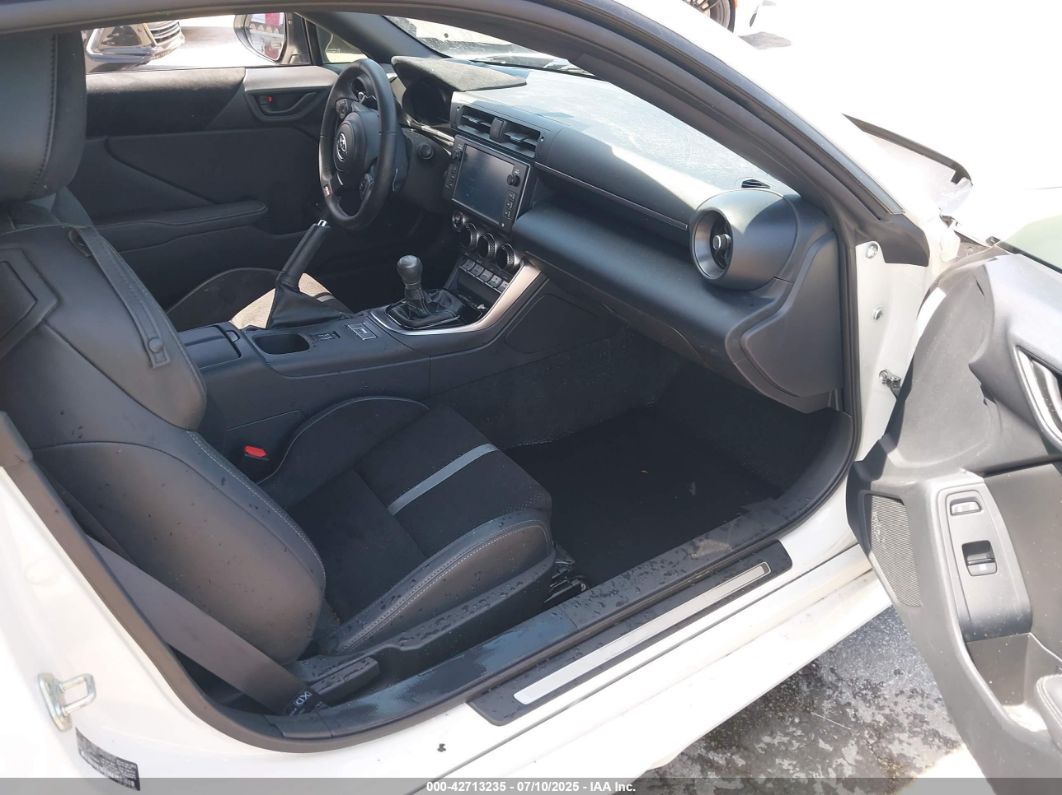 Toyota GR86 2024