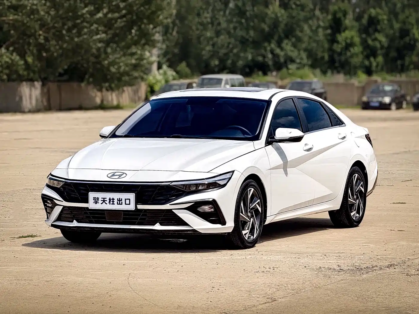Hyundai Elantra 2023