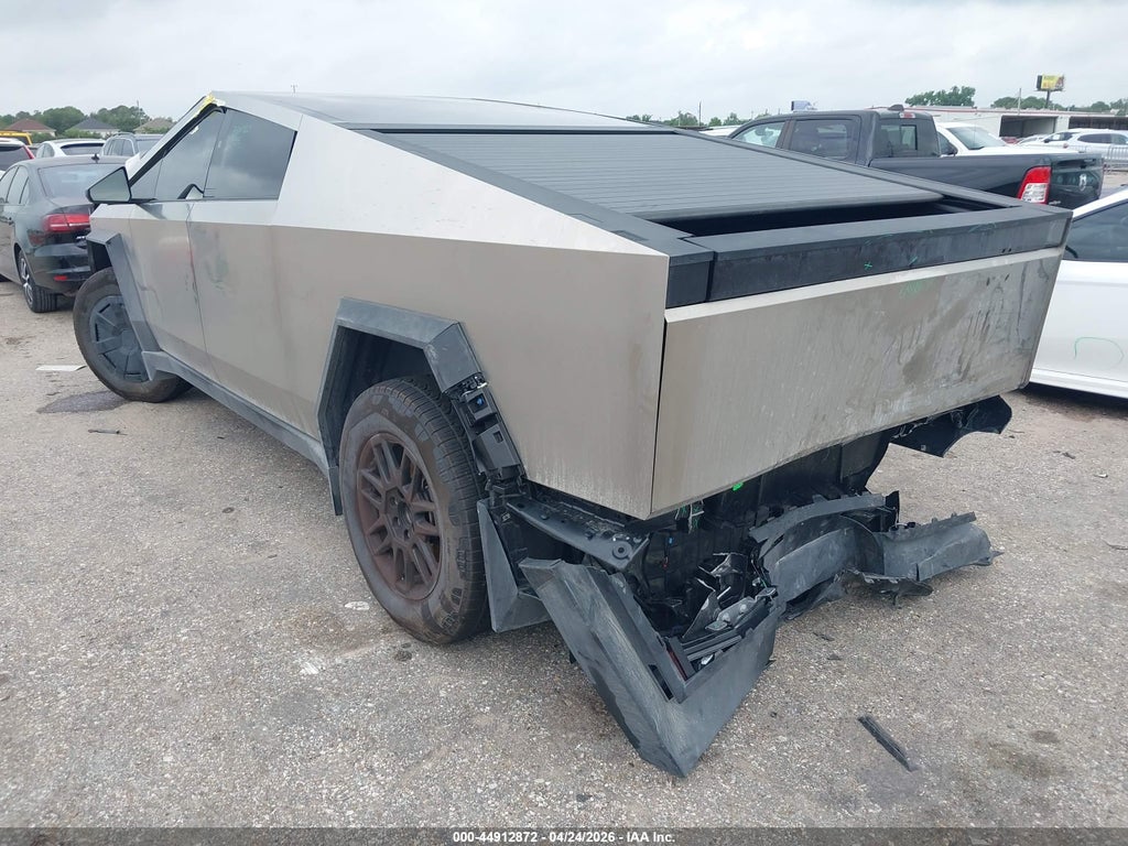 Tesla Cybertruck 2025