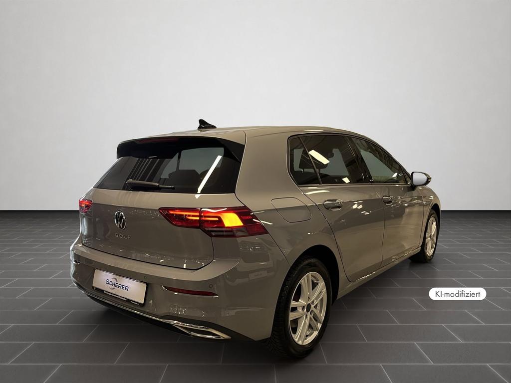 Volkswagen Golf 2022