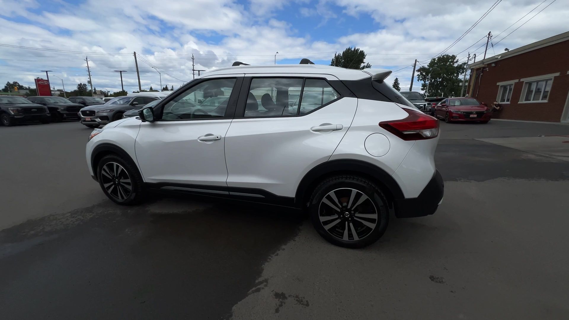 Nissan Kicks 2020