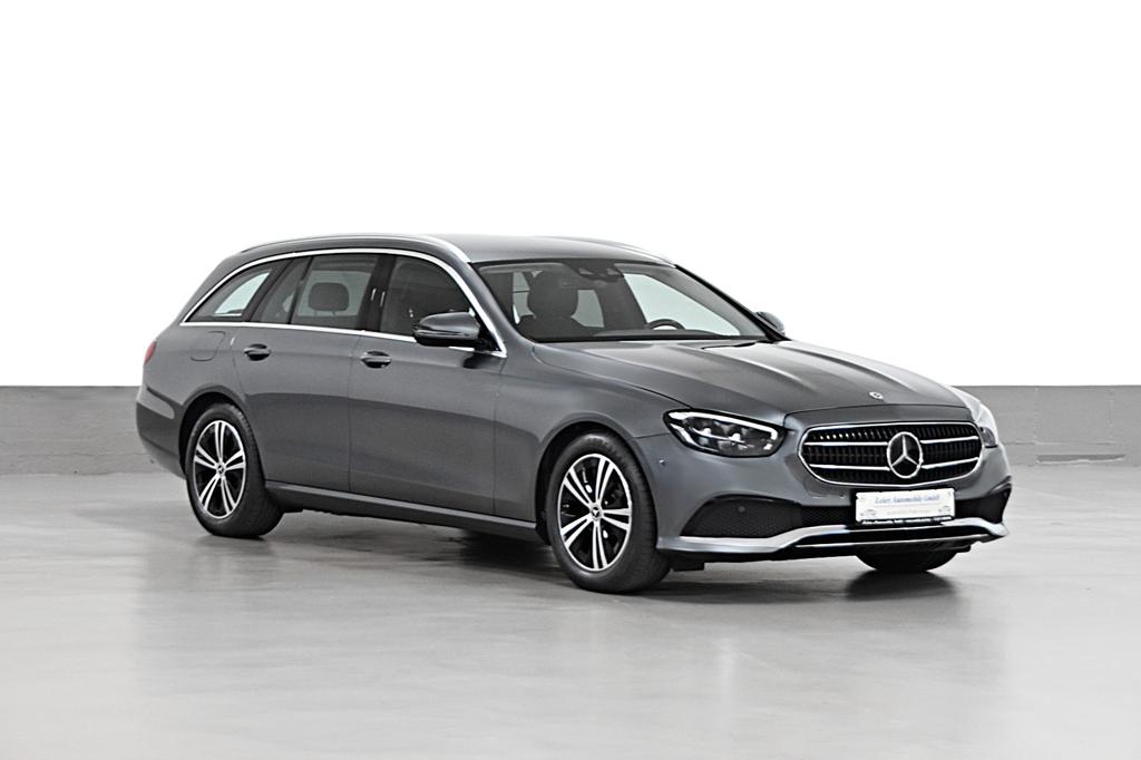 Mercedes-Benz E 220 2021