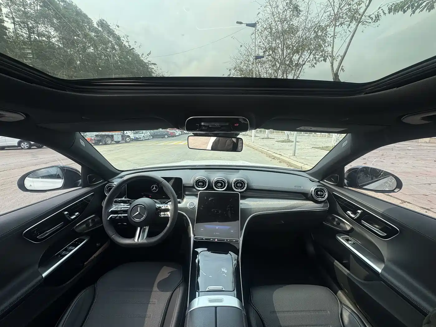 Mercedes-Benz C-Класс 2023