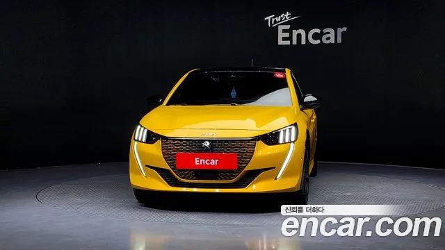 Peugeot 208 2023