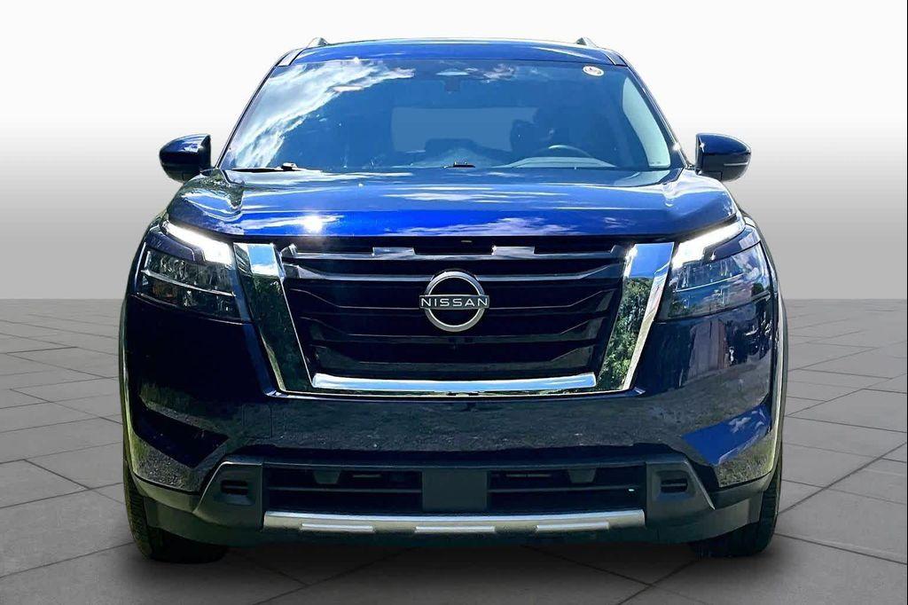 Nissan Pathfinder 2025