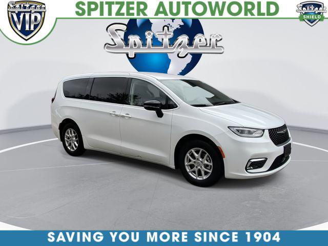 Chrysler Pacifica 2024
