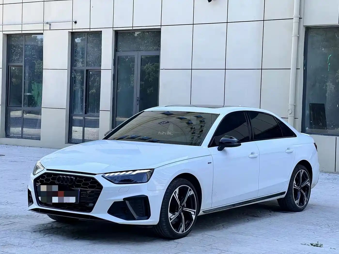 Audi A4 2025
