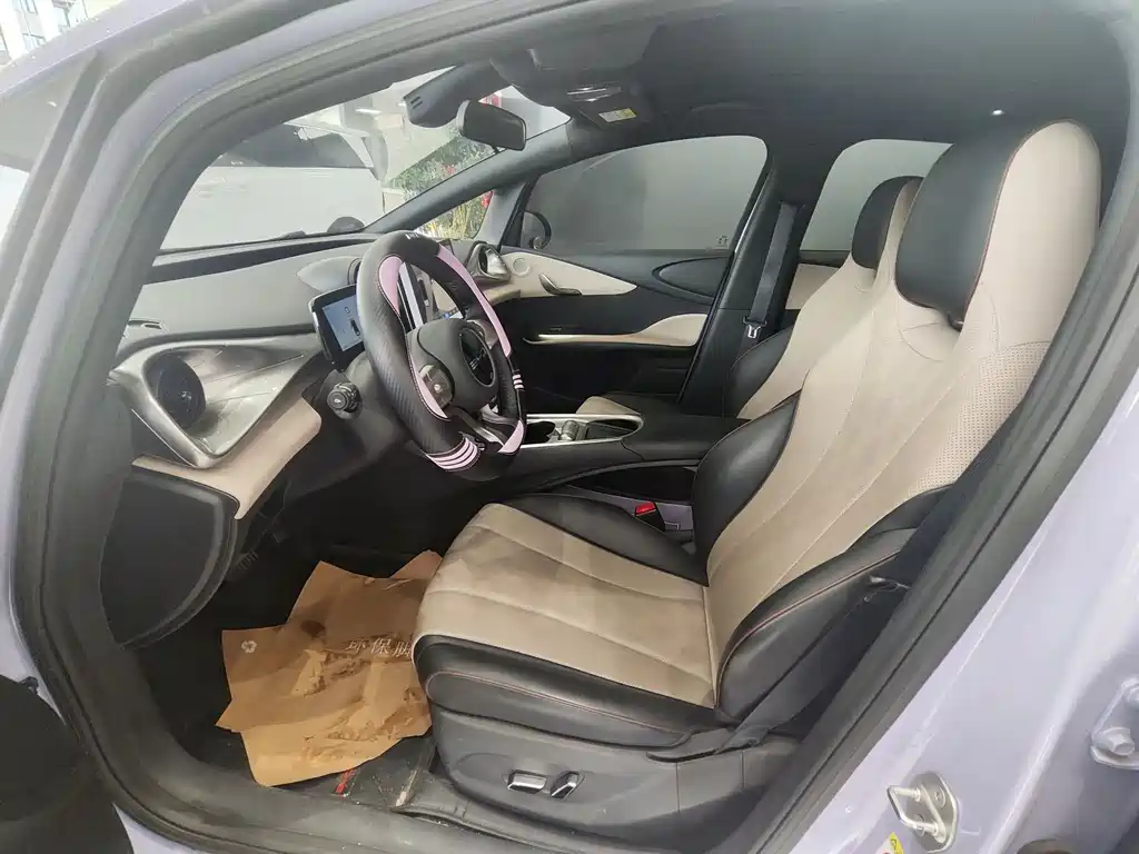 BYD Dolphin 2024