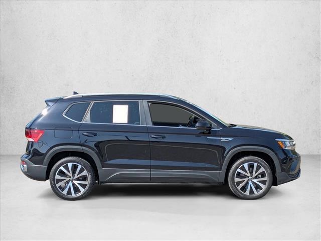 Volkswagen Taos 2022
