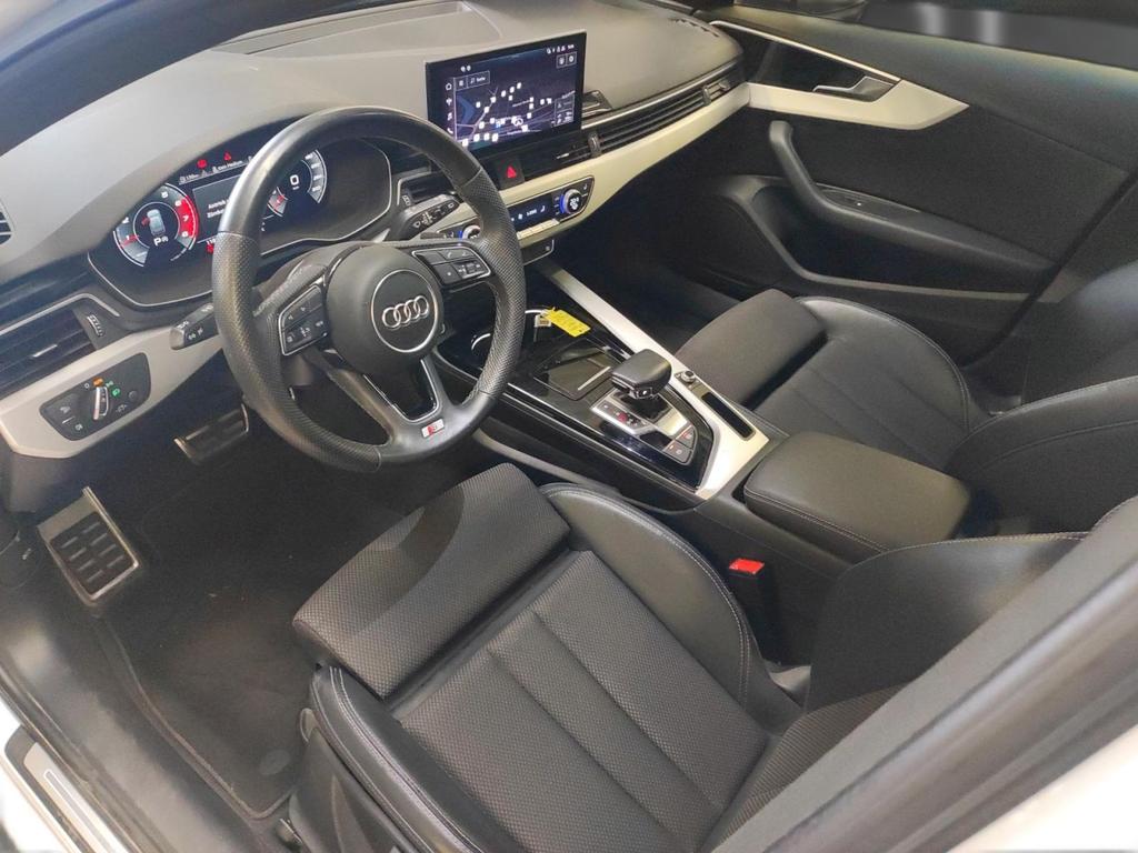 Audi A4 2021