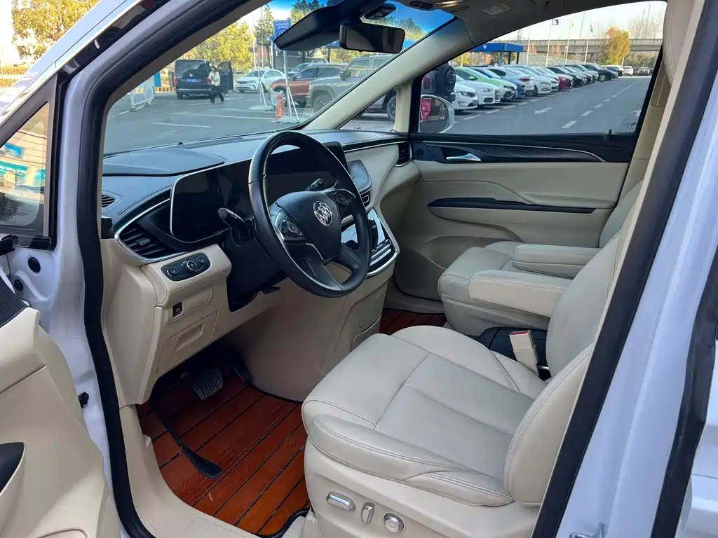 Buick GL8 2023