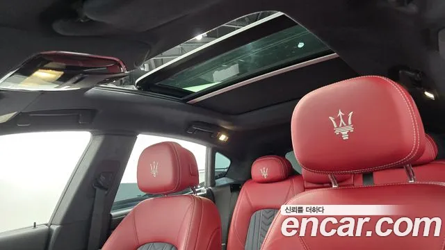 Maserati Levante 2021