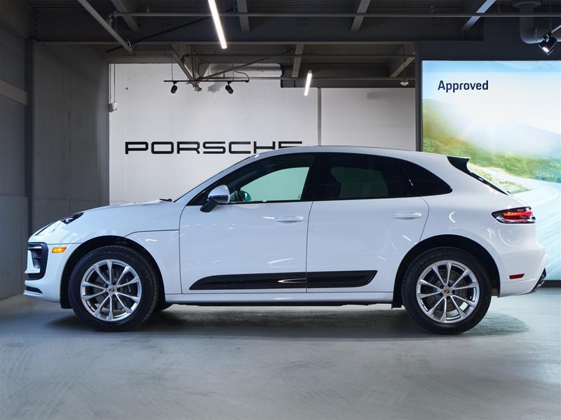 Porsche Macan 2025
