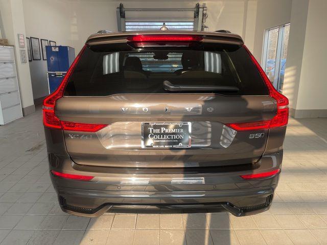 Volvo XC60 2025