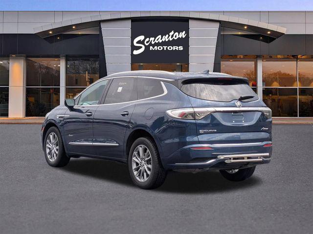 Buick Enclave 2023