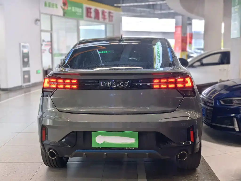 Lynk & Co 05 2022