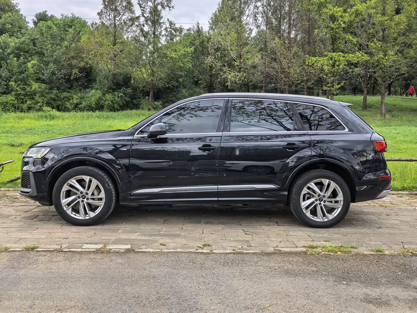 Audi Q7 2021