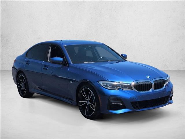 BMW 330 2022