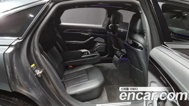 Audi A8 2021