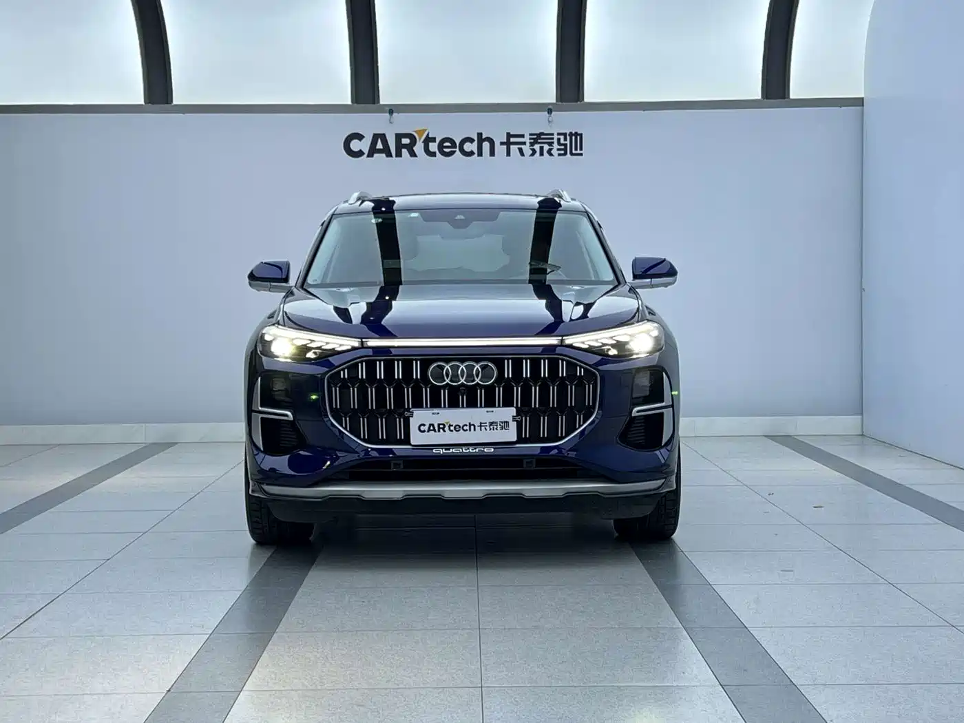 Audi Q6 2024
