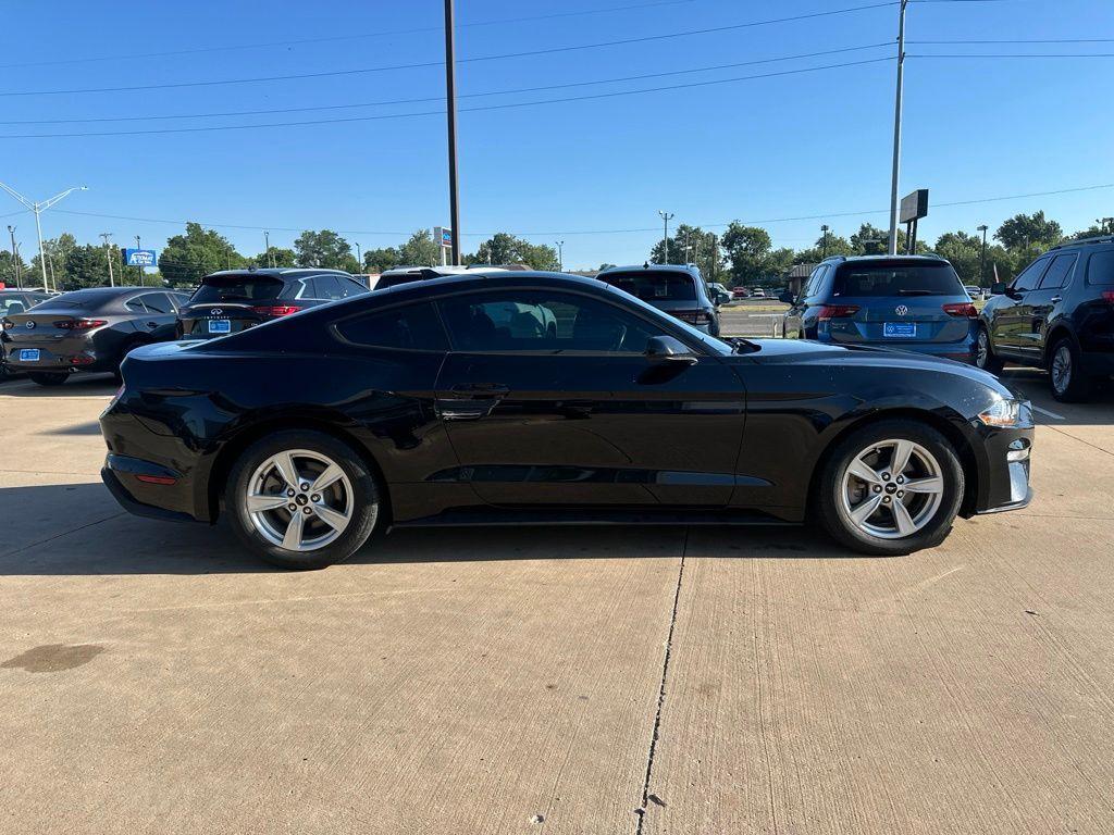 Ford Mustang 2021