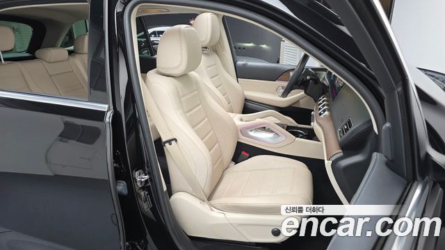 Mercedes-Benz GLE 2021