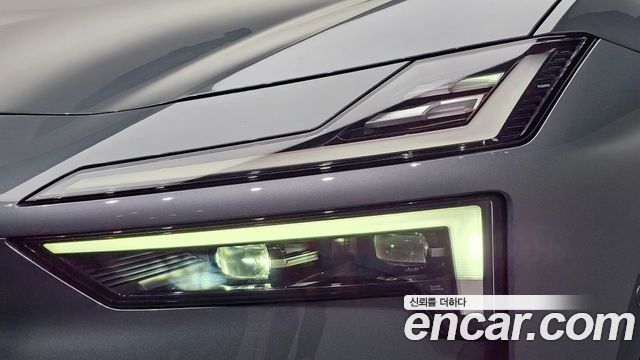 Polestar 4 2025