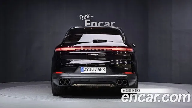Porsche Cayenne 2024
