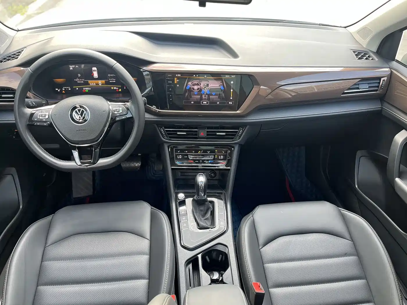 Volkswagen Tharu 2022