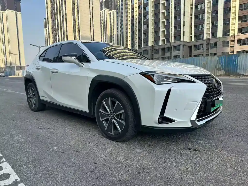 Lexus UX 2020