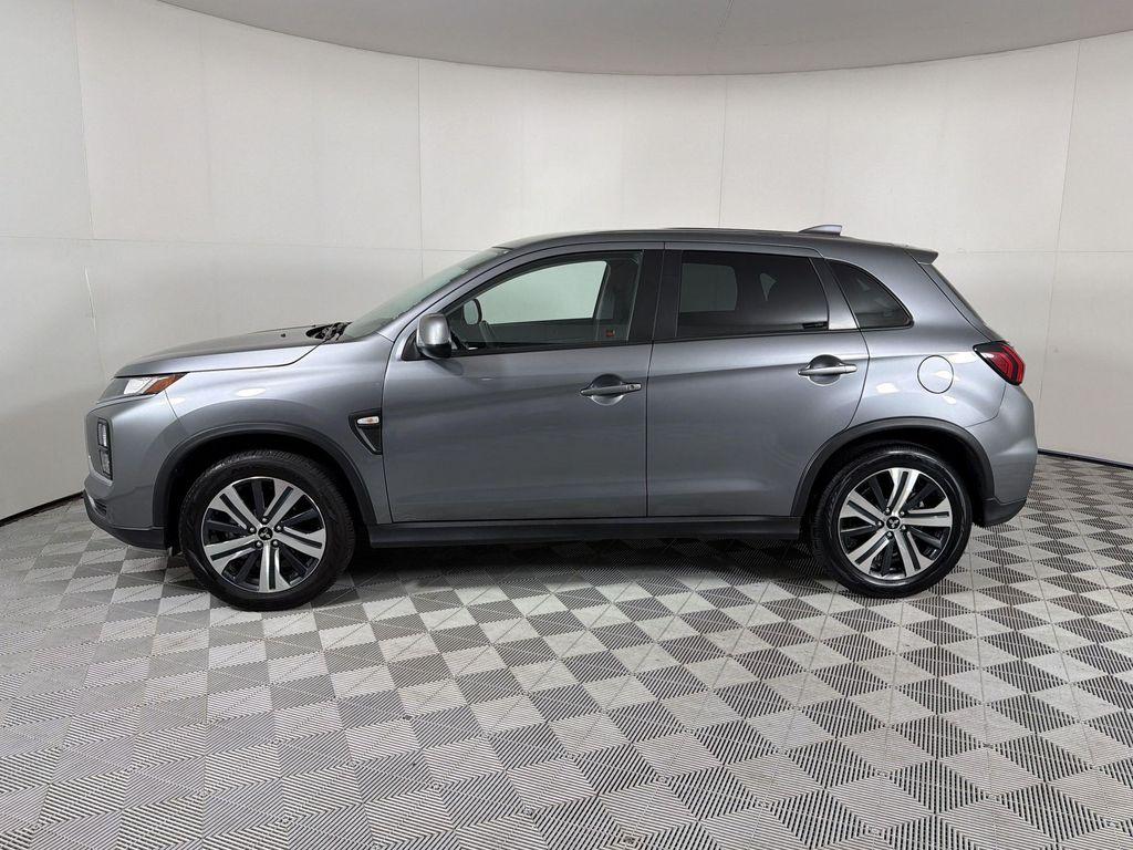 Mitsubishi Outlander Sport 2025