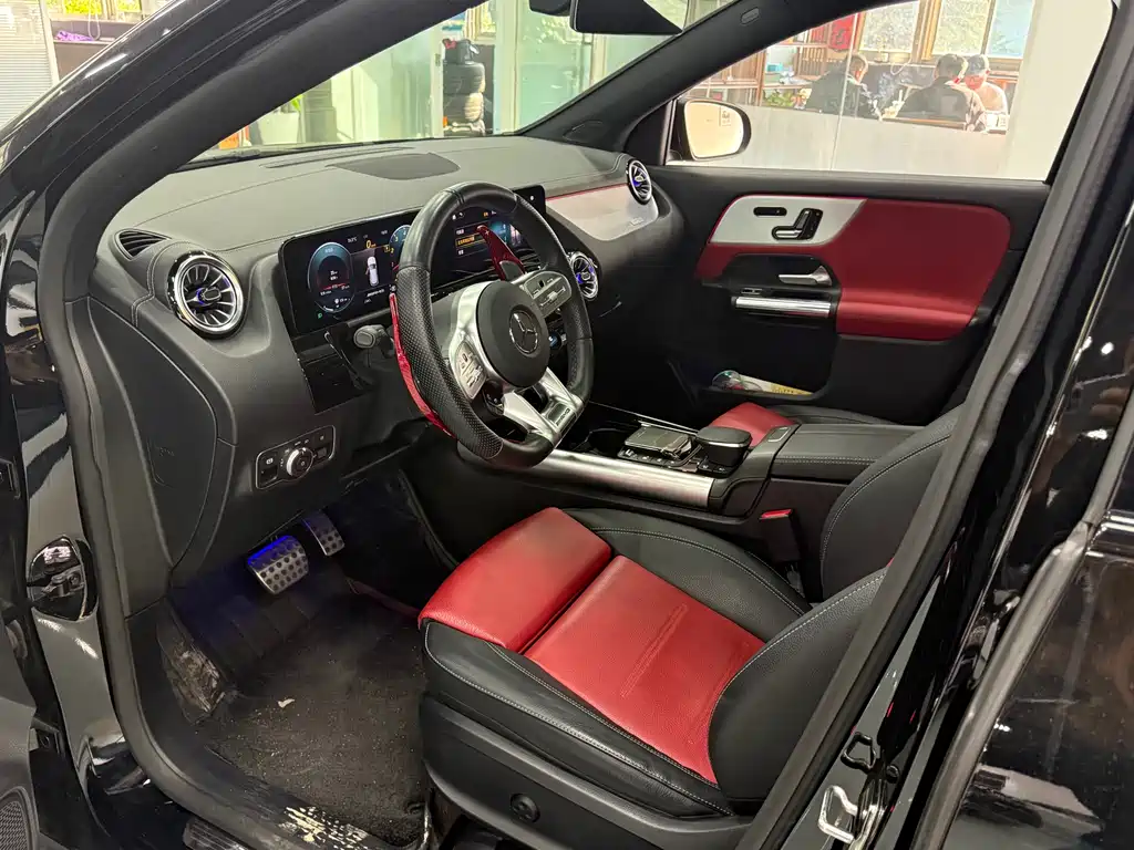 Mercedes-Benz GLA AMG 2022