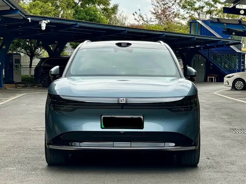 Zeekr 7X 2025