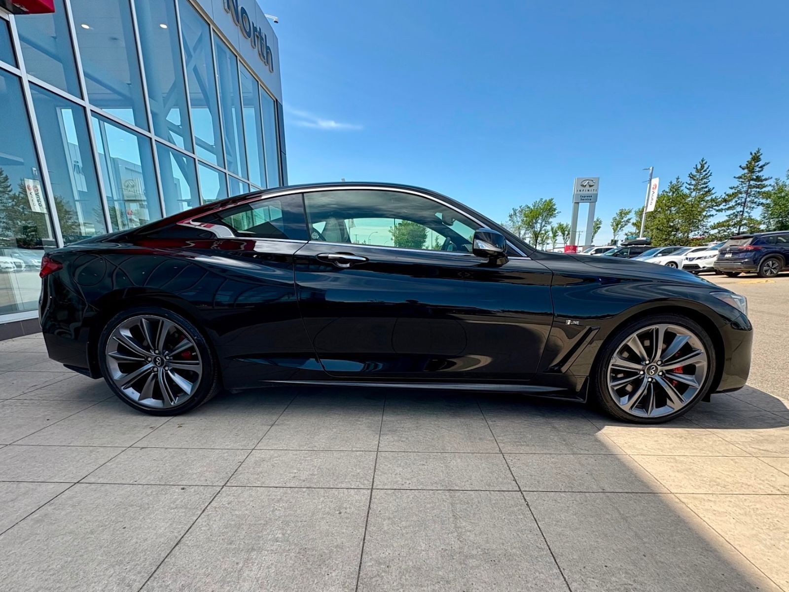 Infiniti Q60 2022