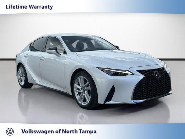 Lexus IS 300 2023