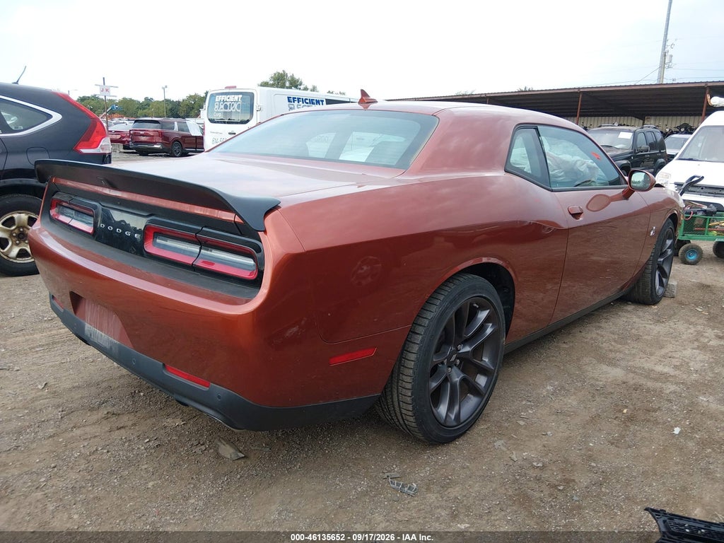 Dodge Challenger 2023